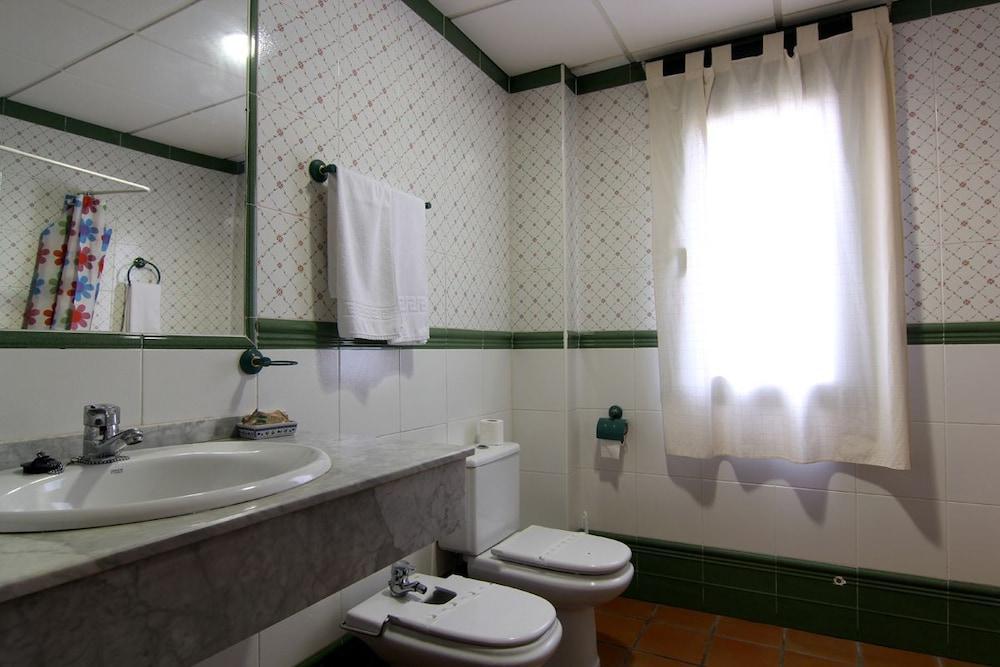 Hotel Rural Hojaranzos Tejeda Del Tietar ภายนอก รูปภาพ